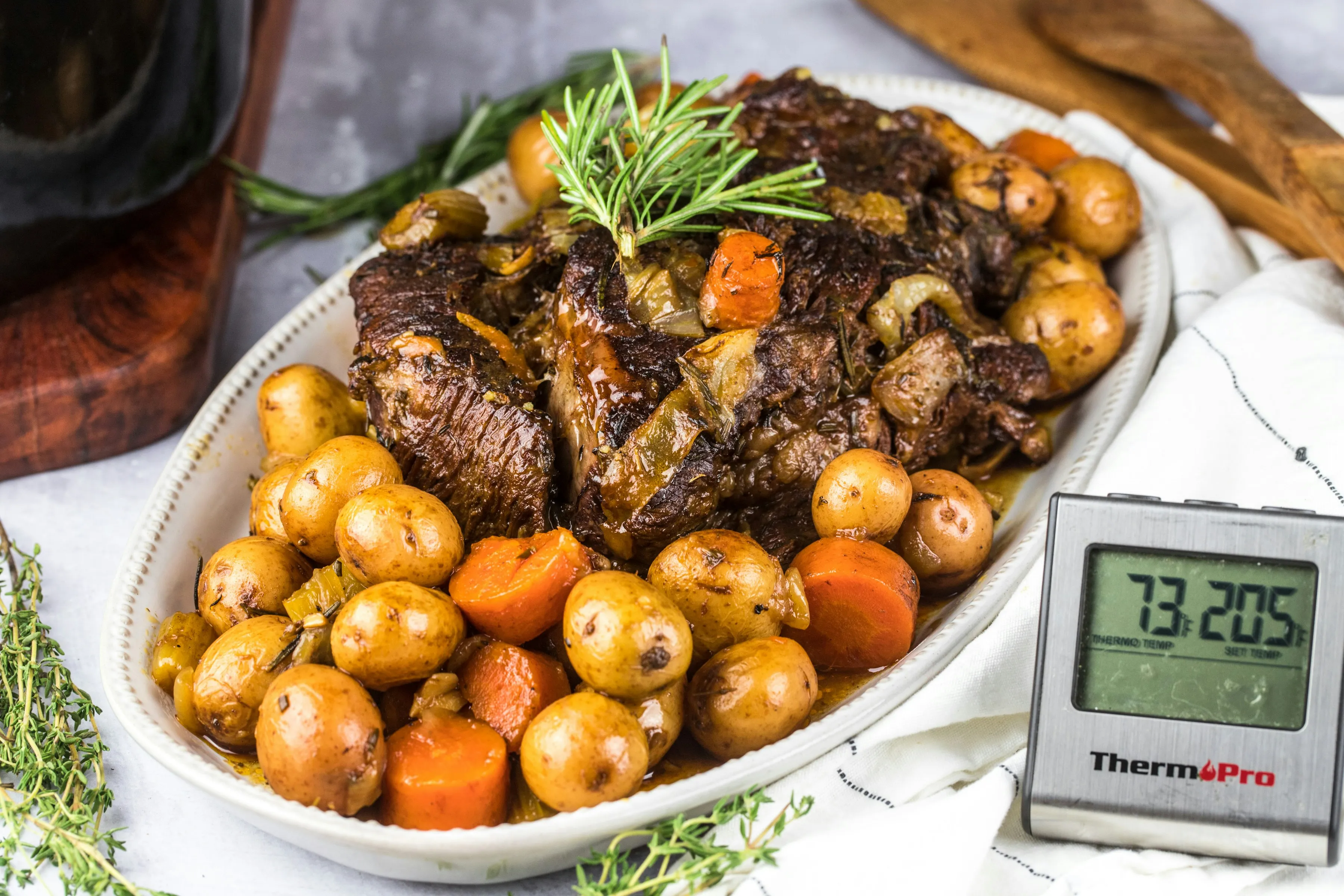 Roast beef dinner catering Toronto